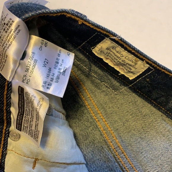 Levi’s High Waisted Dark Denim Cutoff Shorts - Women’s Size 27 - Picture 6 of 6